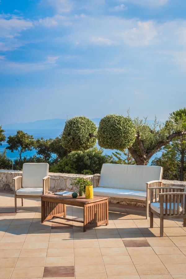 Eagle'S Nest Lourdata (Kefalonia)